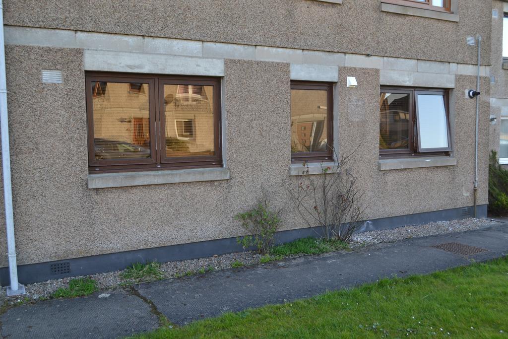 Wick Apartment *